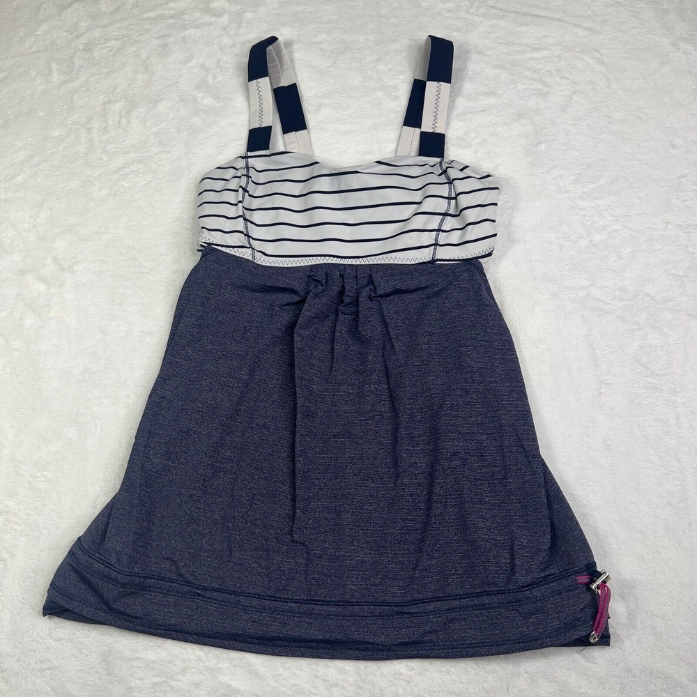 Lululemon Women Striped Blue No Limits‎ Built in Bra Tank Top